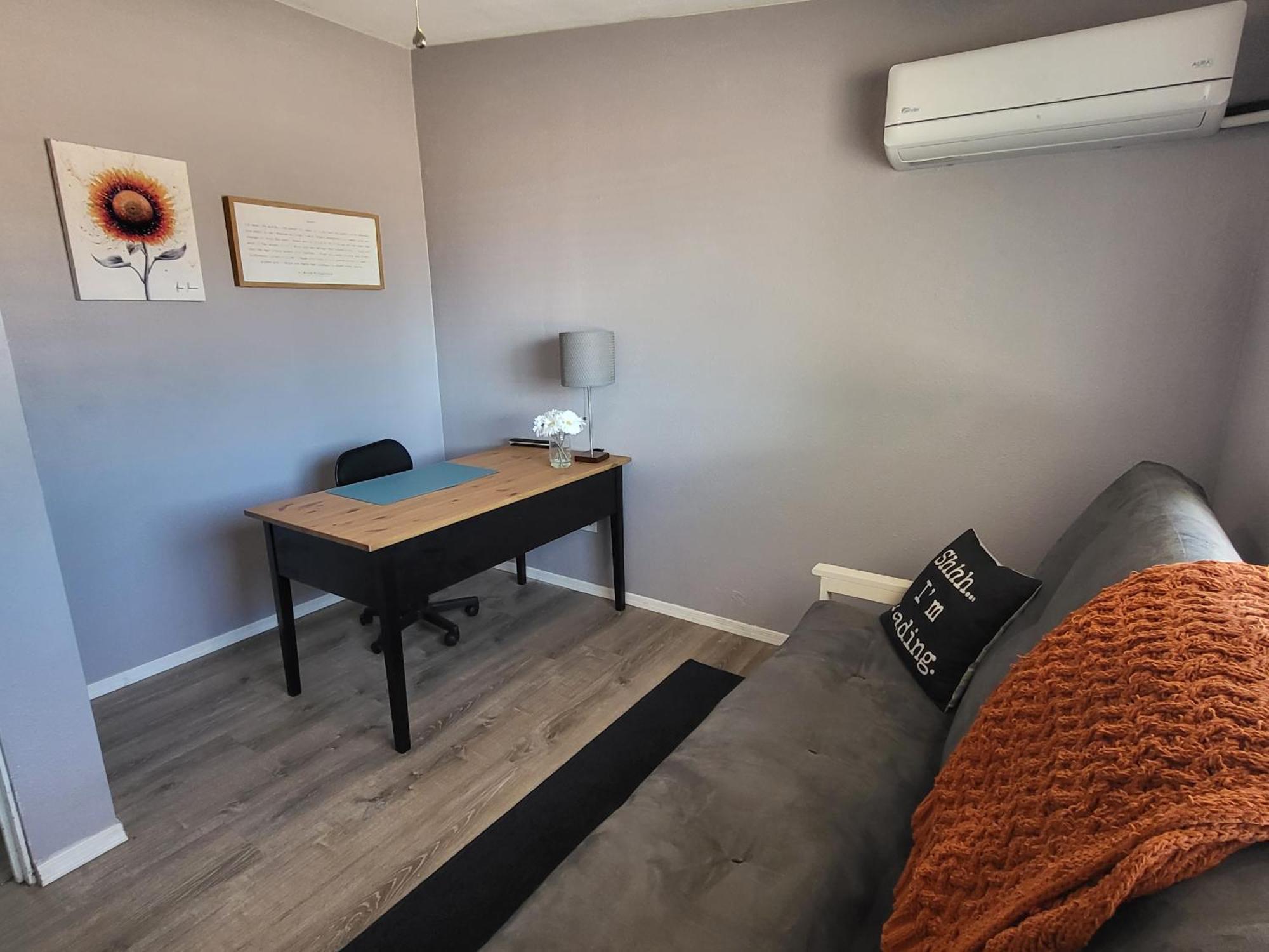 Charming Oasis In The Heart Of Sunnyside, Сasa de vacaciones *